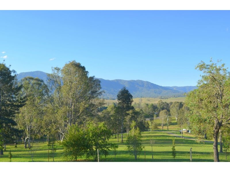 12a Meadow Lane, Conondale QLD 4552