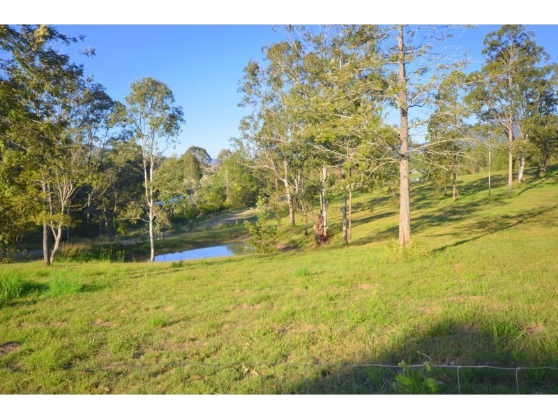 12a Meadow Lane, Conondale QLD 4552