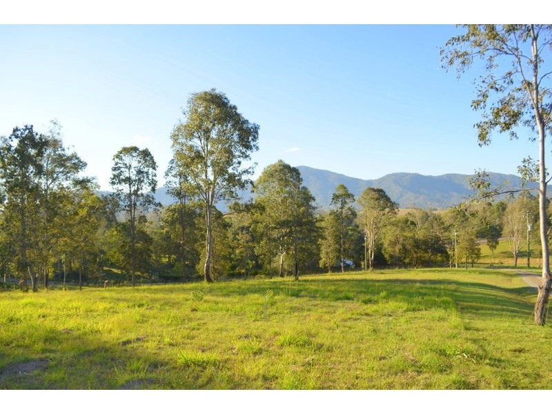 12a Meadow Lane, Conondale QLD 4552