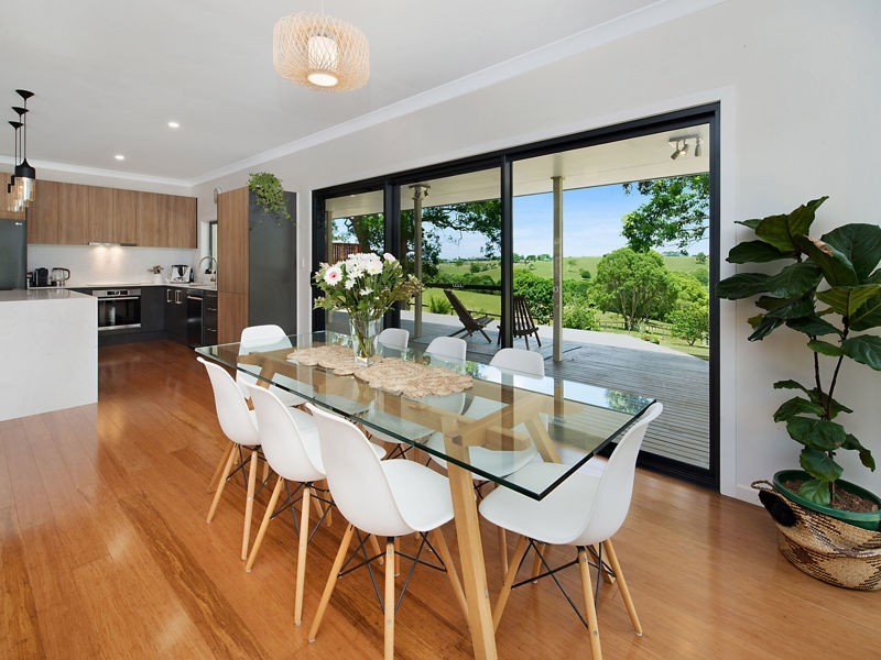 46 Dixon Avenue, Maleny QLD 4552