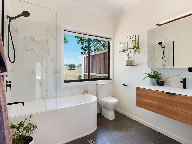 46 Dixon Avenue, Maleny QLD 4552