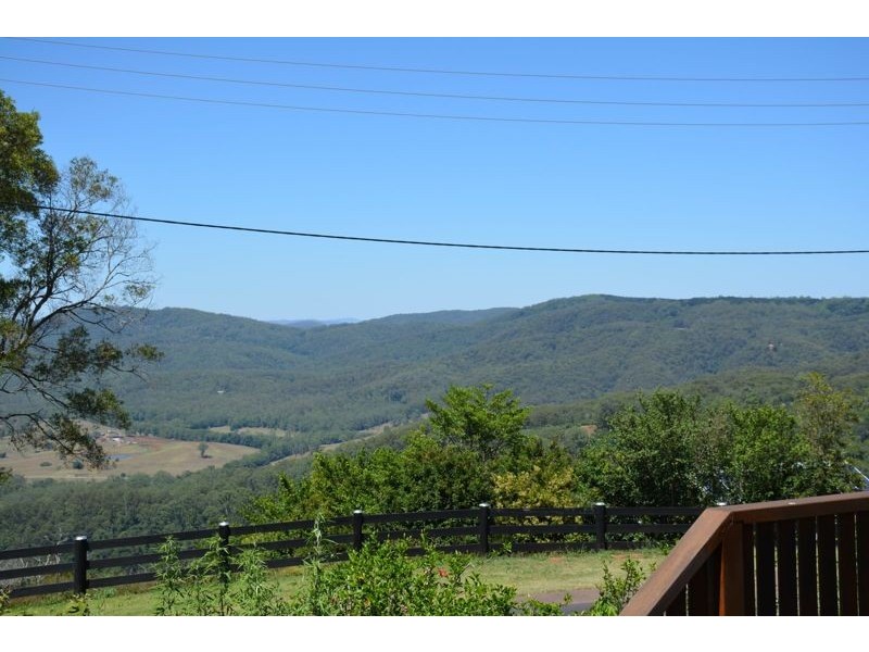 596 Mountain View Road, Maleny QLD 4552