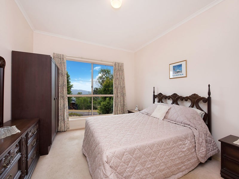 604 Mountain View Road, Maleny QLD 4552