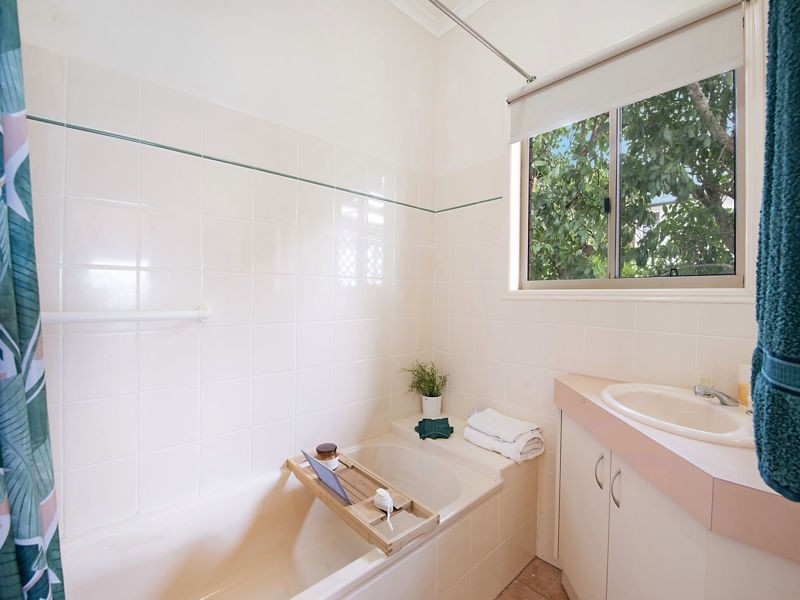 604 Mountain View Road, Maleny QLD 4552