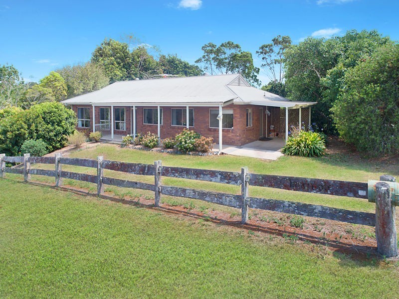 604 Mountain View Road, Maleny QLD 4552