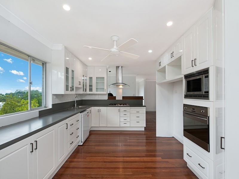 16 Miva Street, Maleny QLD 4552