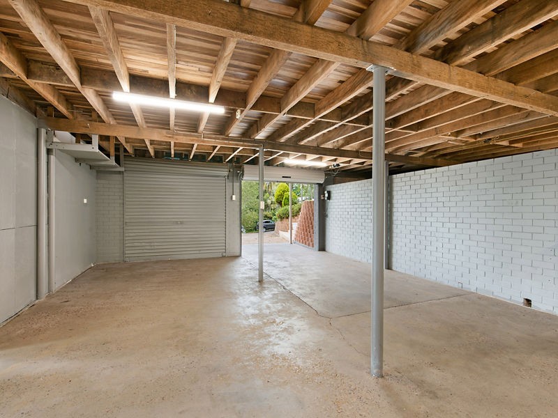 16 Miva Street, Maleny QLD 4552