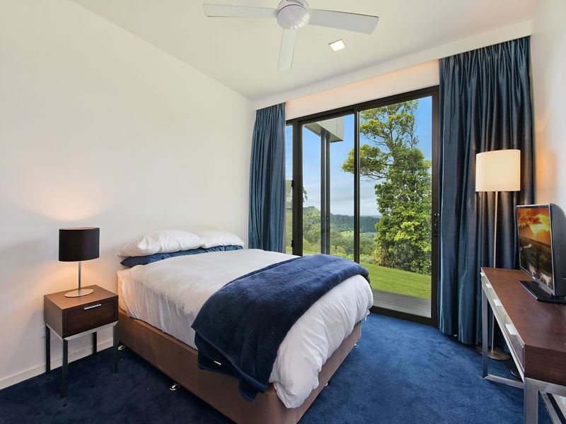 39 Mountain View Road, Bald Knob QLD 4552