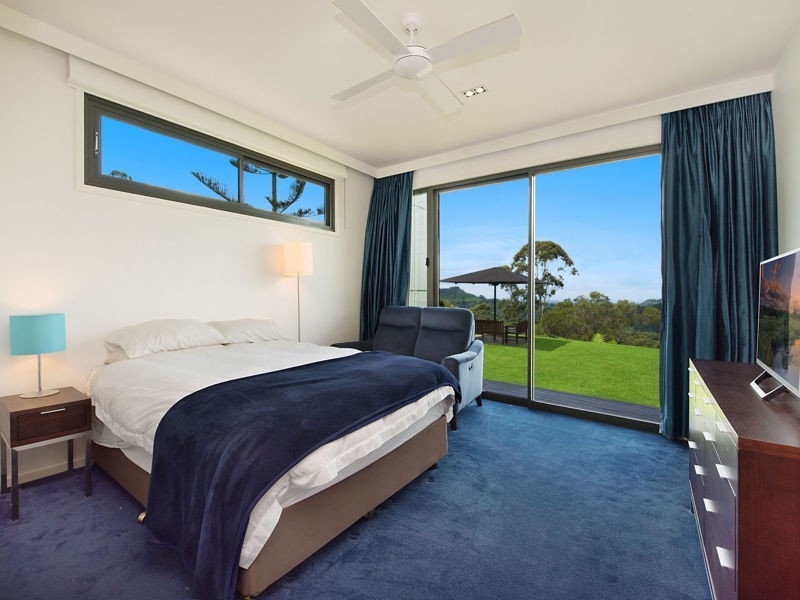 39 Mountain View Road, Bald Knob QLD 4552