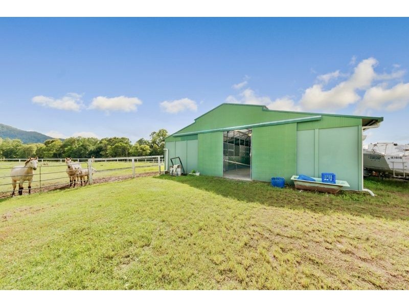 863 Kilcoy-Beerwah Road, Cedarton QLD 4514