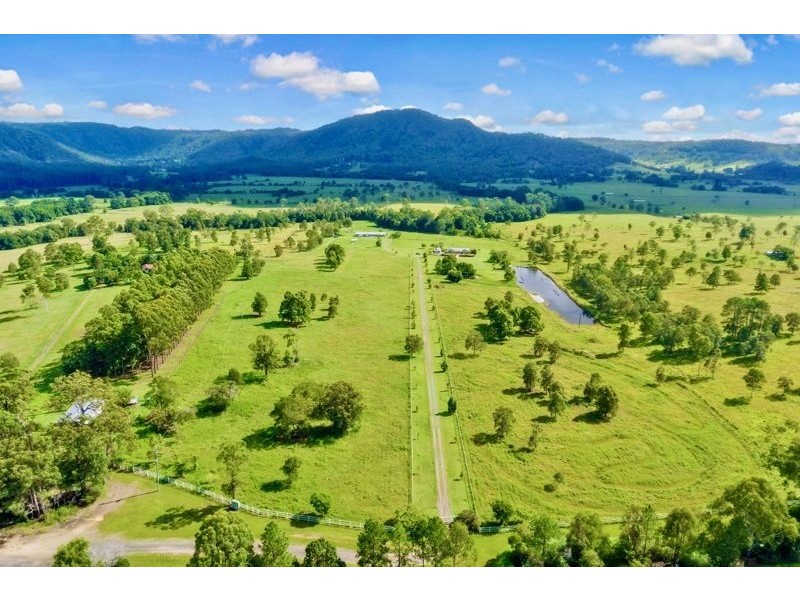863 Kilcoy-Beerwah Road, Cedarton QLD 4514