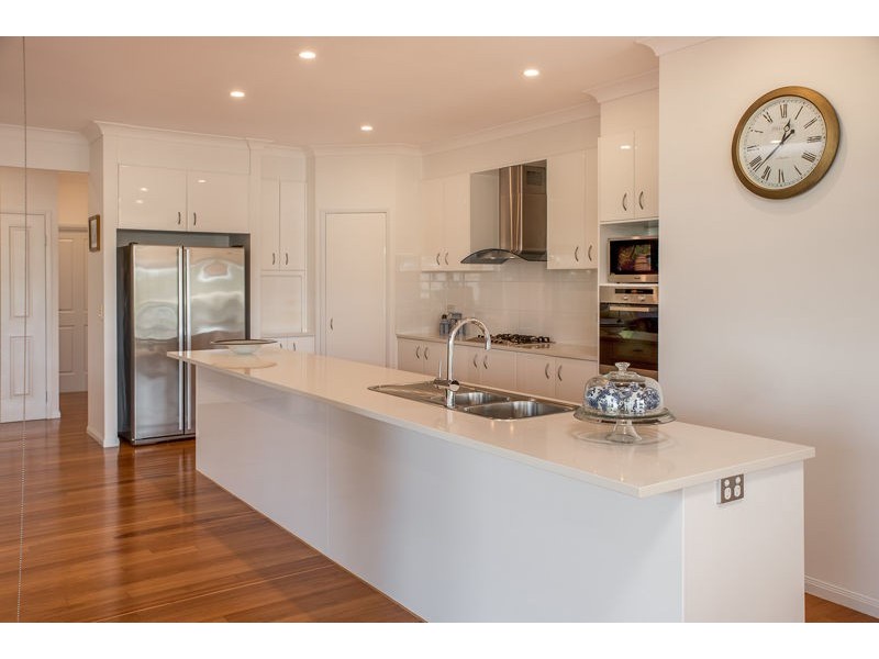 39 Avocado Lane, Maleny QLD 4552