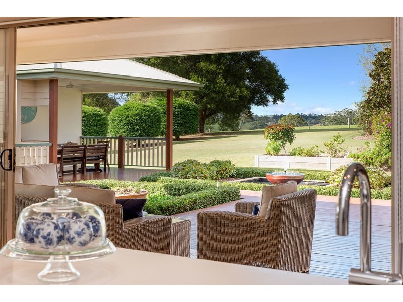 39 Avocado Lane, Maleny QLD 4552