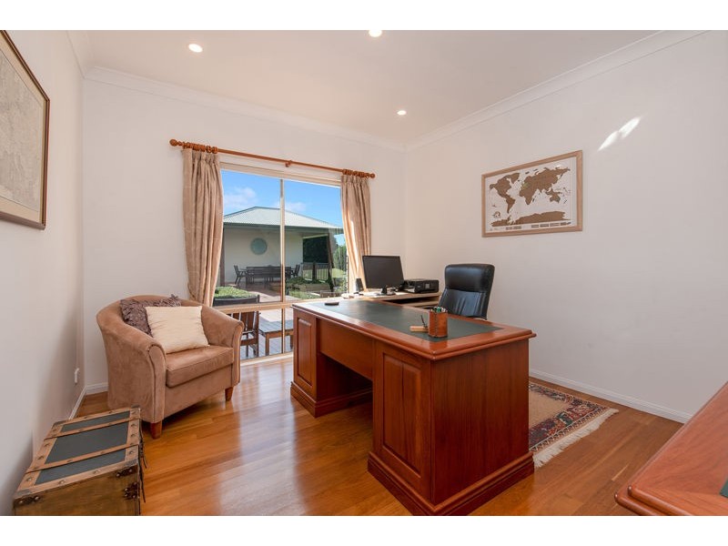 39 Avocado Lane, Maleny QLD 4552