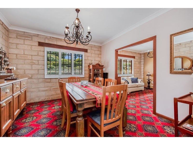 105 Macadamia Drive, Maleny QLD 4552