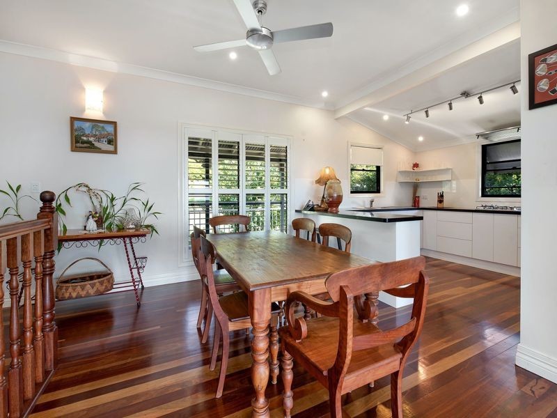 6 Ocean View Road, Mount Mellum QLD 4550