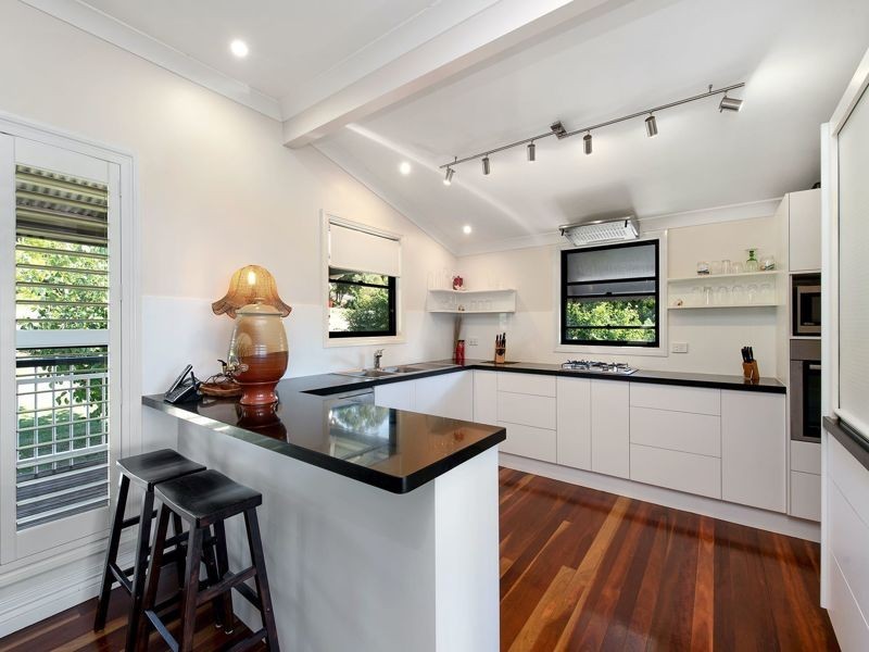 6 Ocean View Road, Mount Mellum QLD 4550