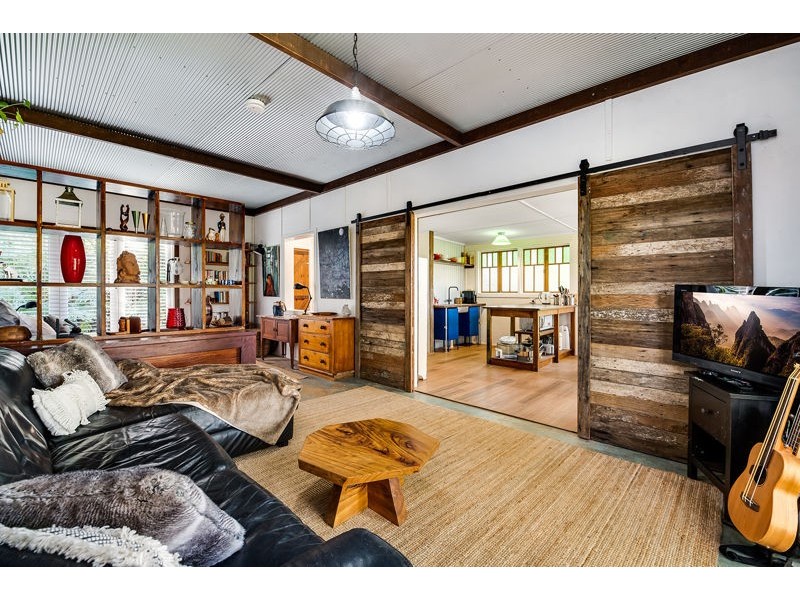 111 Ruddle Drive, Reesville QLD 4552