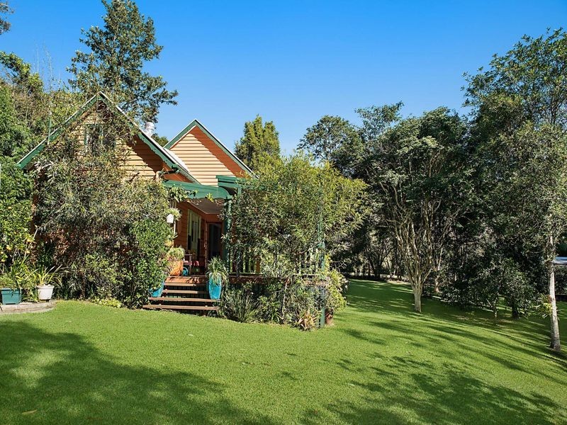 43a Mary Cairncross Avenue, Maleny QLD 4552