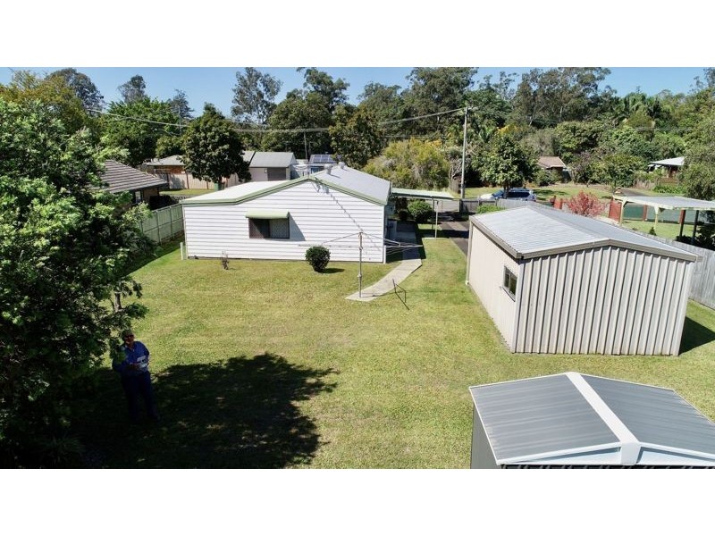 8 Illing Court, Landsborough QLD 4550
