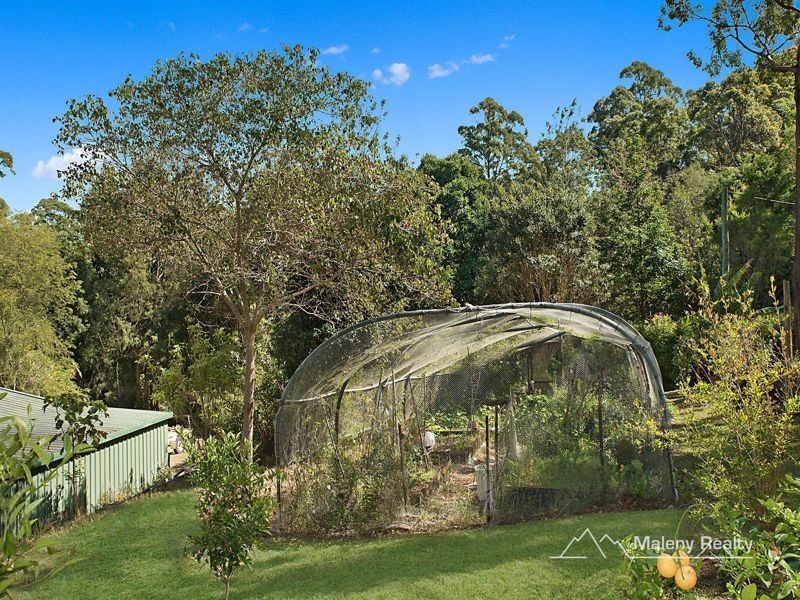 275 Corks Pocket Road, Reesville QLD 4552