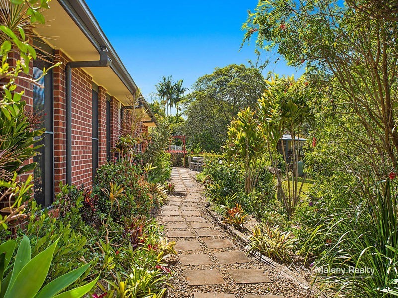 15A Tamarind Street, Maleny QLD 4552