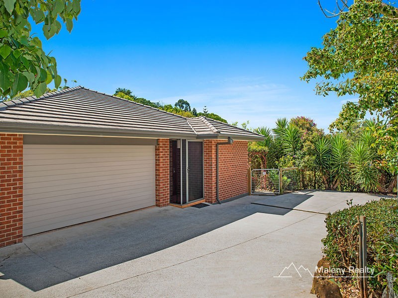 15A Tamarind Street, Maleny QLD 4552