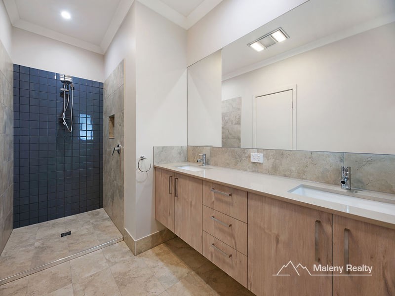 42 Avocado Lane, Maleny QLD 4552