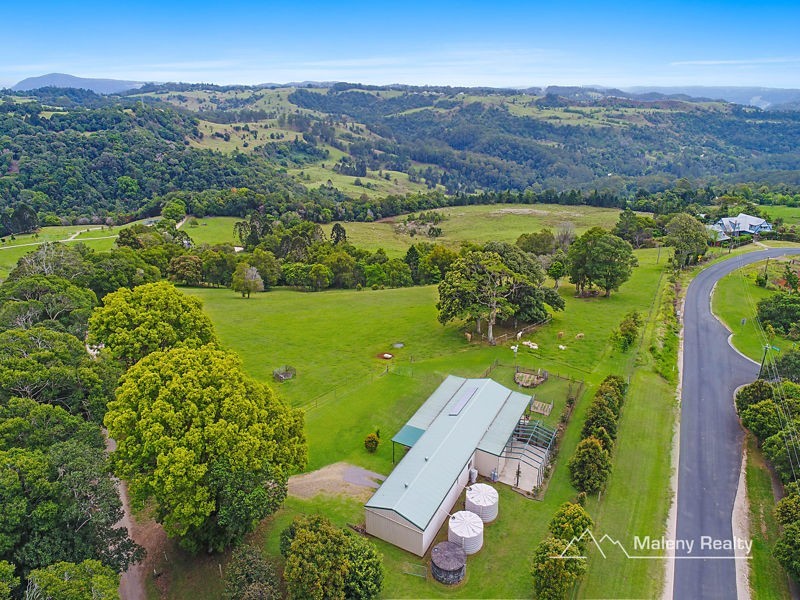 24 Trail Road, Maleny QLD 4552
