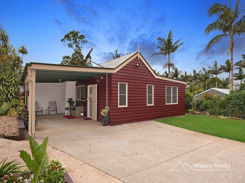 67 Macadamia Drive, Maleny QLD 4552