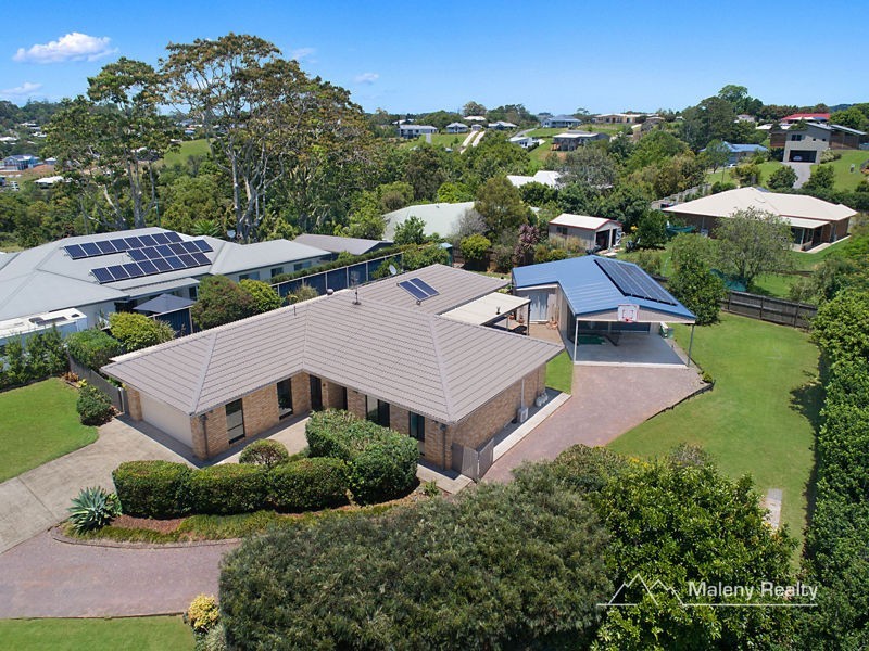 2 Oak Court, Maleny QLD 4552