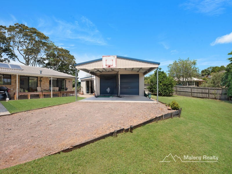 2 Oak Court, Maleny QLD 4552