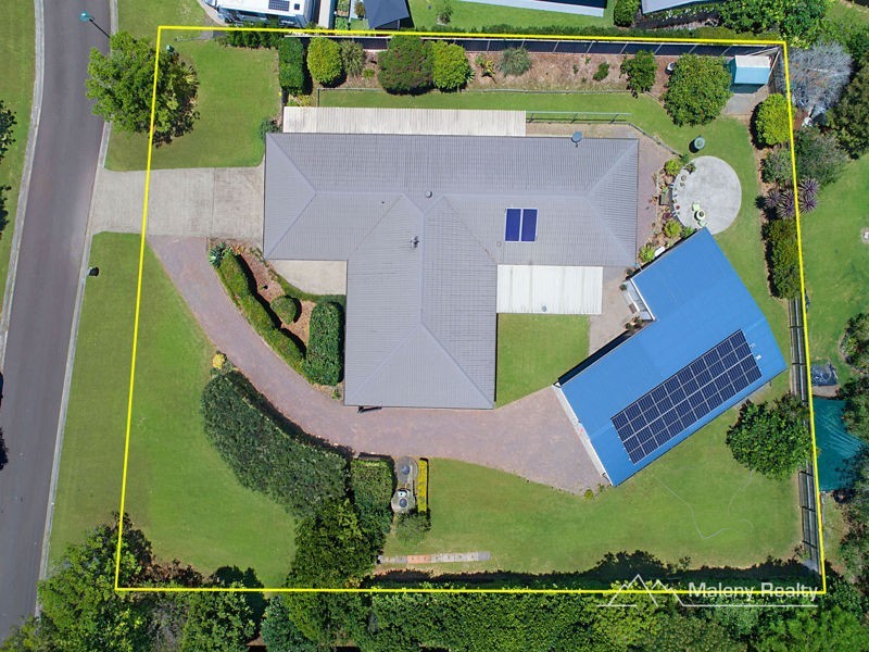 2 Oak Court, Maleny QLD 4552