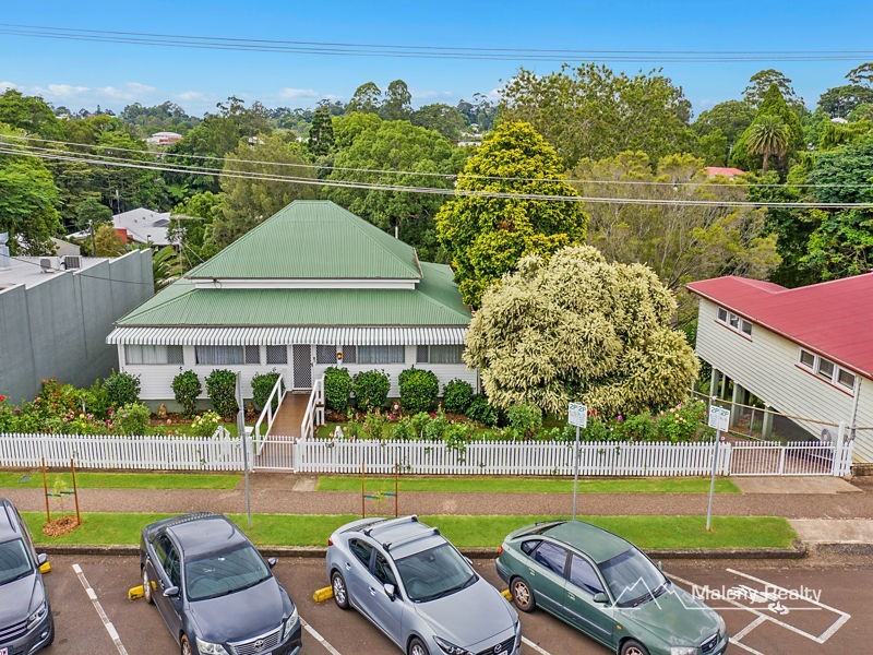 47 Maple Street, Maleny QLD 4552