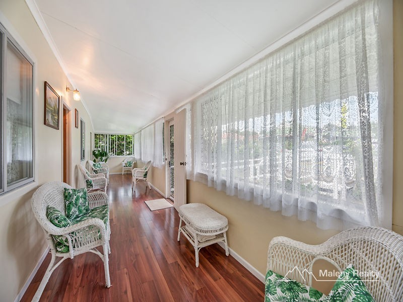 47 Maple Street, Maleny QLD 4552