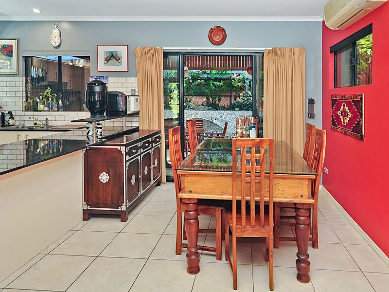 3/10 Wattle St, Maleny QLD 4552