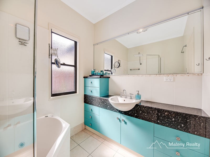 3/10 Wattle St, Maleny QLD 4552