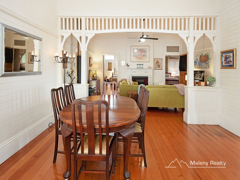 16 Mary Cairncross Ave, Maleny QLD 4552