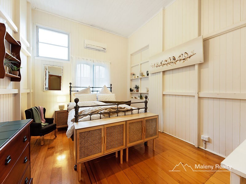 16 Mary Cairncross Ave, Maleny QLD 4552