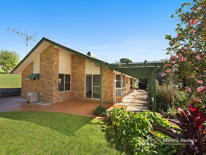 2 Gibson Avenue, Maleny QLD 4552