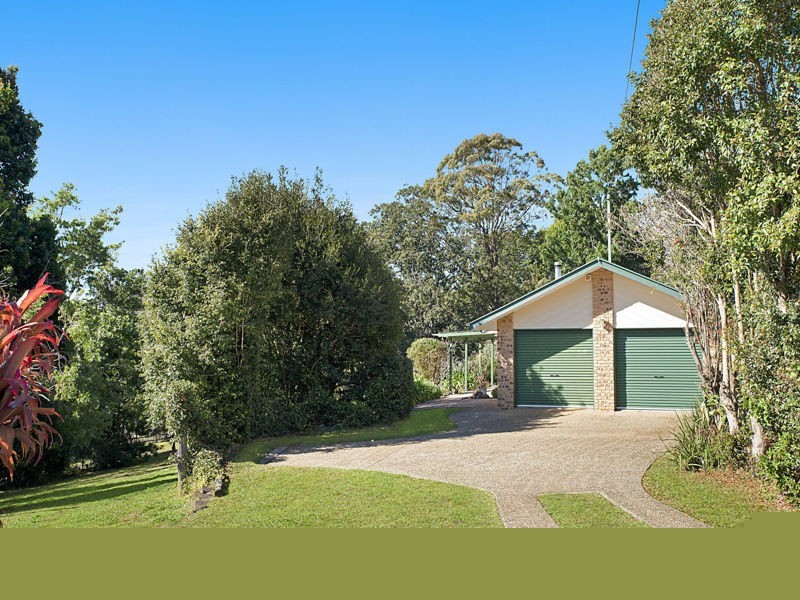 2 Gibson Avenue, Maleny QLD 4552