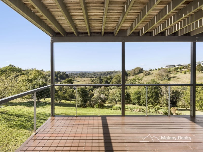 21 Lorikeet Lane, Maleny QLD 4552
