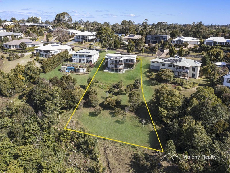21 Lorikeet Lane, Maleny QLD 4552