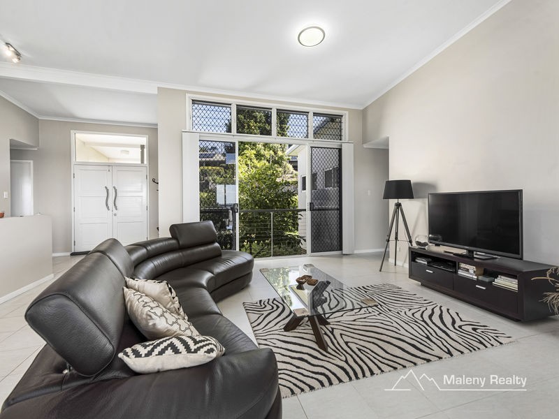 21 Lorikeet Lane, Maleny QLD 4552