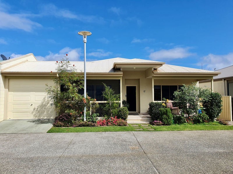 17/23 Macadamia Drive, Maleny QLD 4552