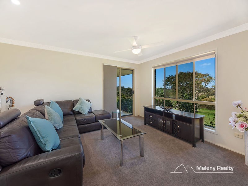 10 Lansdowne Rise, Maleny QLD 4552