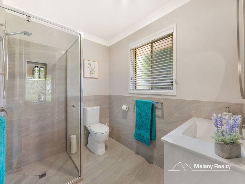 10 Lansdowne Rise, Maleny QLD 4552