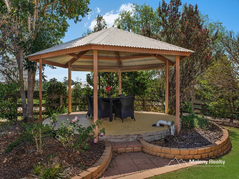 10 Lansdowne Rise, Maleny QLD 4552