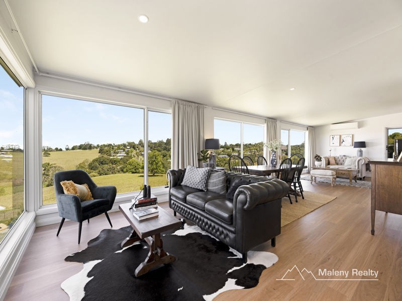 25 Mahogany Place, Maleny QLD 4552