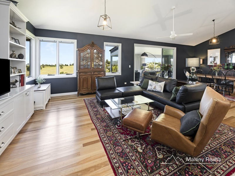 25 Mahogany Place, Maleny QLD 4552